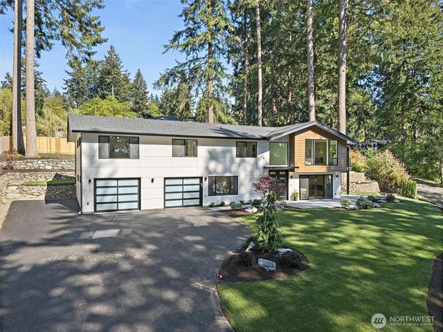 111 Point Fosdick Circle NW, Gig Harbor, WA 98335