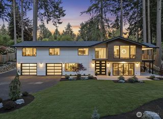 111 Point Fosdick Circle NW, Gig Harbor, WA 98335