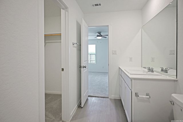 14609 MUDSTONE PL, Elmendorf, TX 78112