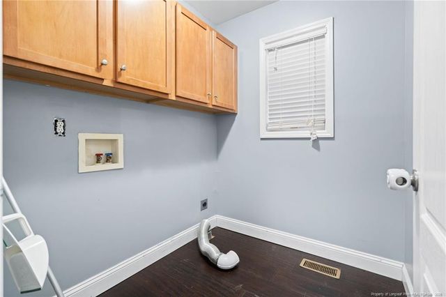 4225 Redmill Lane, Hope Mills, NC 28348