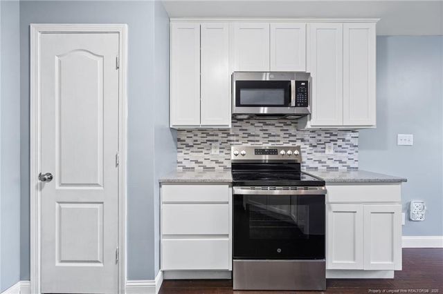 4225 Redmill Lane, Hope Mills, NC 28348