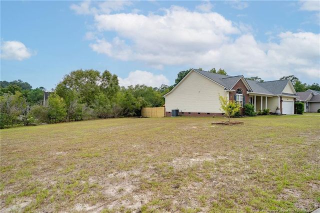 4225 Redmill Lane, Hope Mills, NC 28348