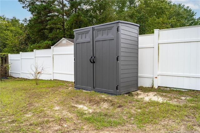 4225 Redmill Lane, Hope Mills, NC 28348