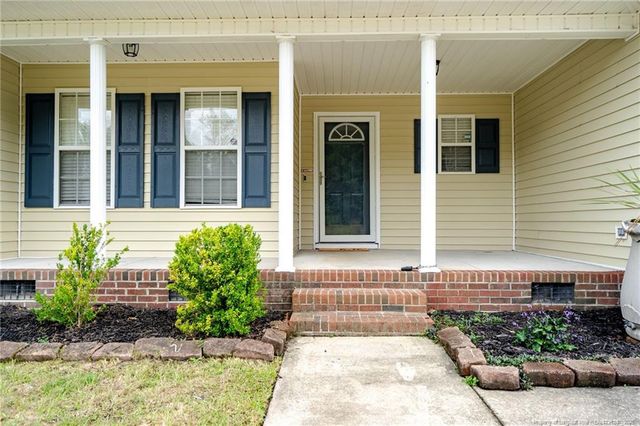 4225 Redmill Lane, Hope Mills, NC 28348