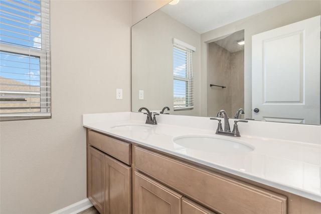 4302 SOUTHERN VISTA LOOP, St Cloud, FL 34769