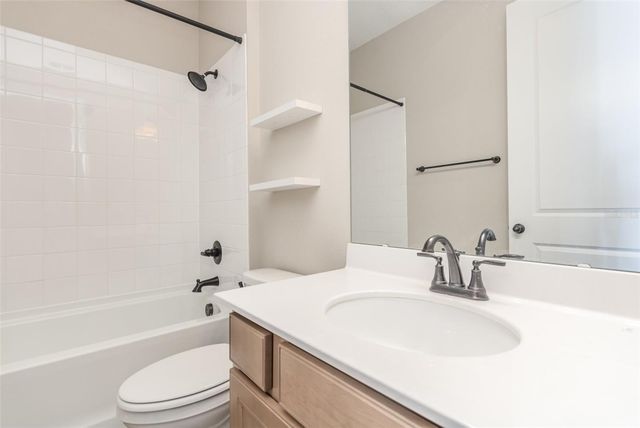 4302 SOUTHERN VISTA LOOP, St Cloud, FL 34769