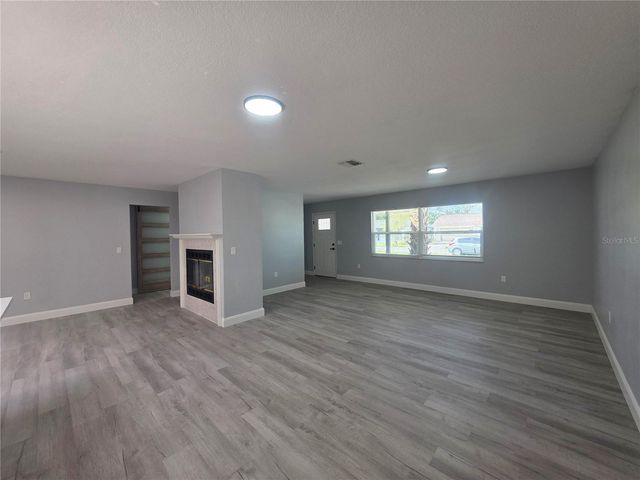 985 SYLVIA DRIVE, Deltona, FL 32725