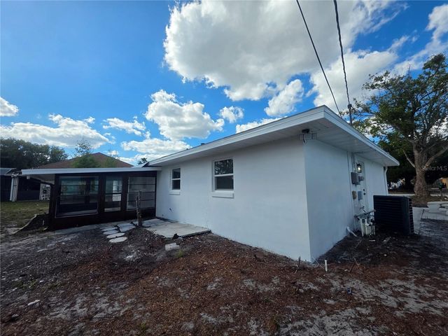 985 SYLVIA DRIVE, Deltona, FL 32725