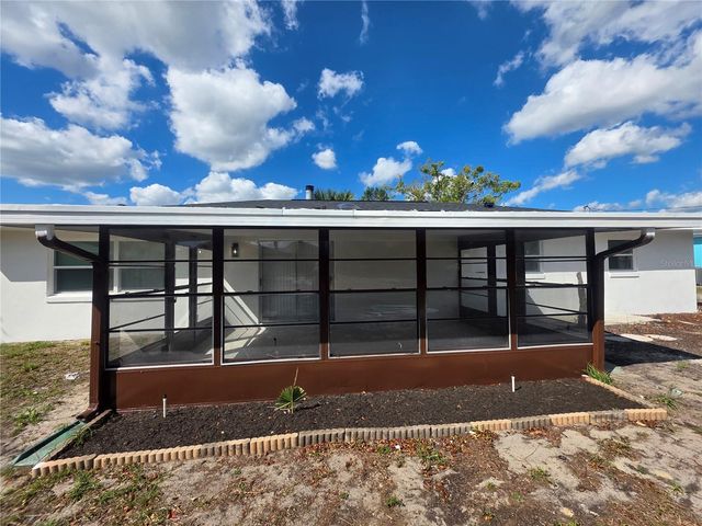 985 SYLVIA DRIVE, Deltona, FL 32725