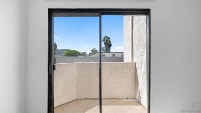 1508 Granite Hills Dr E, El Cajon, CA 92019