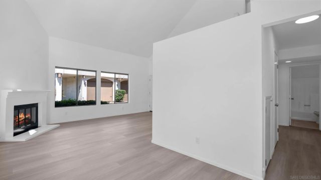 1508 Granite Hills Dr E, El Cajon, CA 92019