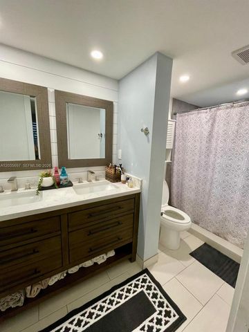 3450 Blue Lake Dr 107, Pompano Beach, FL 33064