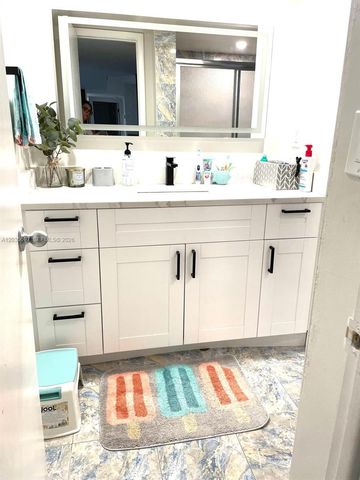 3450 Blue Lake Dr 107, Pompano Beach, FL 33064