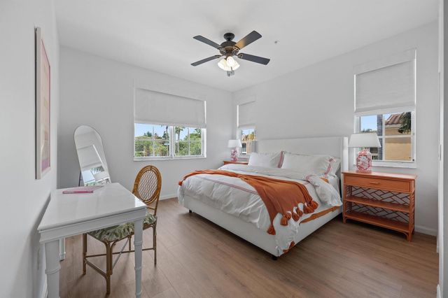 11740 St Andrews Place 304, Wellington, FL 33414