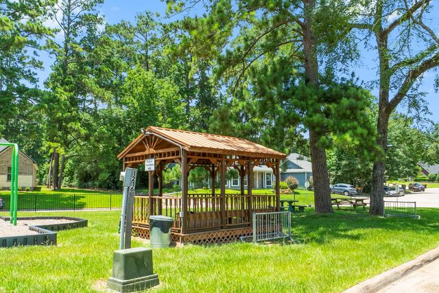 12164 Maverick Drive, Willis, TX 77378