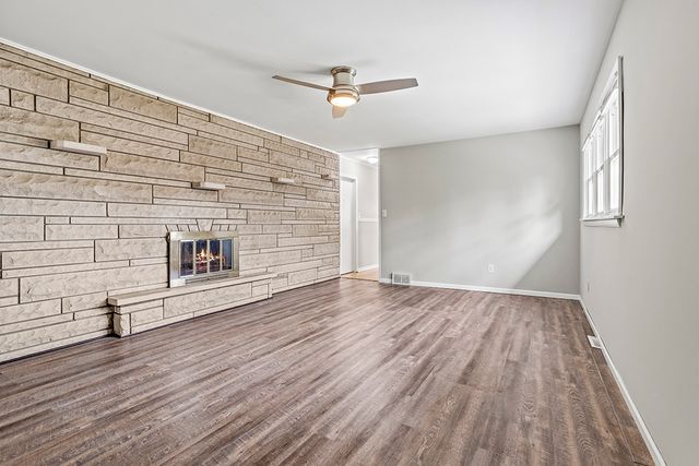 2815 Sheffield Drive, New Lenox, IL 60451