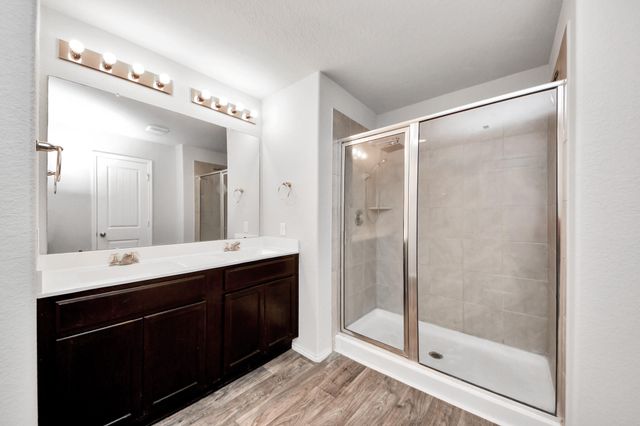8302 Rose Petals Lane, Rosharon, TX 77583
