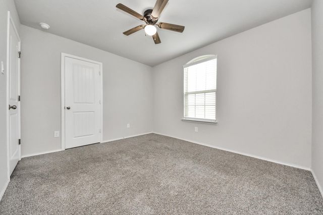 8302 Rose Petals Lane, Rosharon, TX 77583