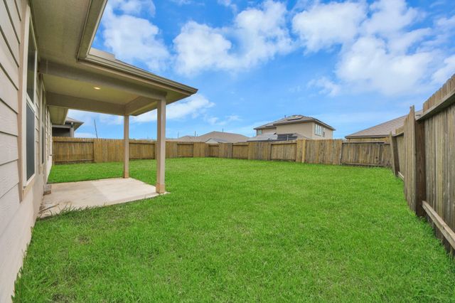 8302 Rose Petals Lane, Rosharon, TX 77583