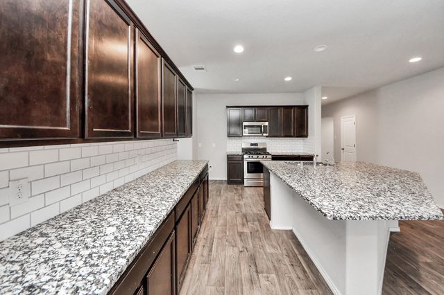 8302 Rose Petals Lane, Rosharon, TX 77583