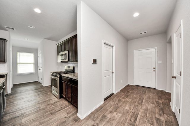 8302 Rose Petals Lane, Rosharon, TX 77583