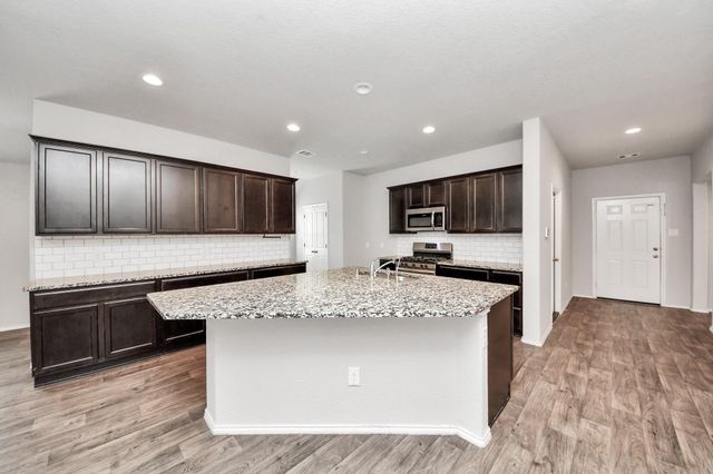 8302 Rose Petals Lane, Rosharon, TX 77583