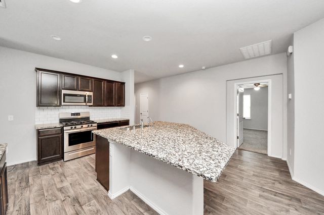8302 Rose Petals Lane, Rosharon, TX 77583