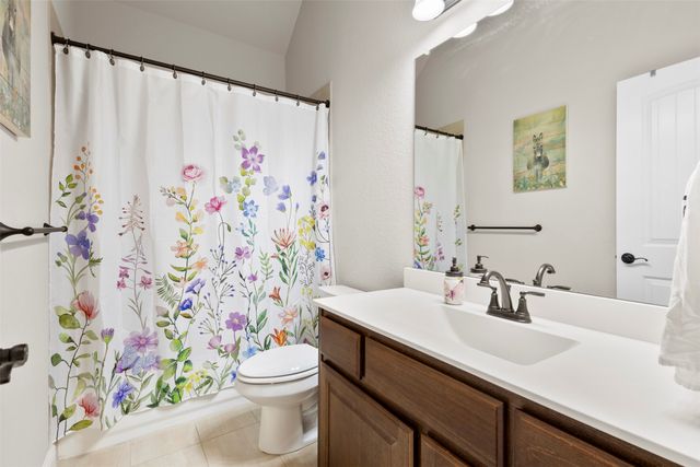 221 Prairie Dog Drive, Godley, TX 76044