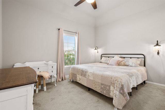 221 Prairie Dog Drive, Godley, TX 76044