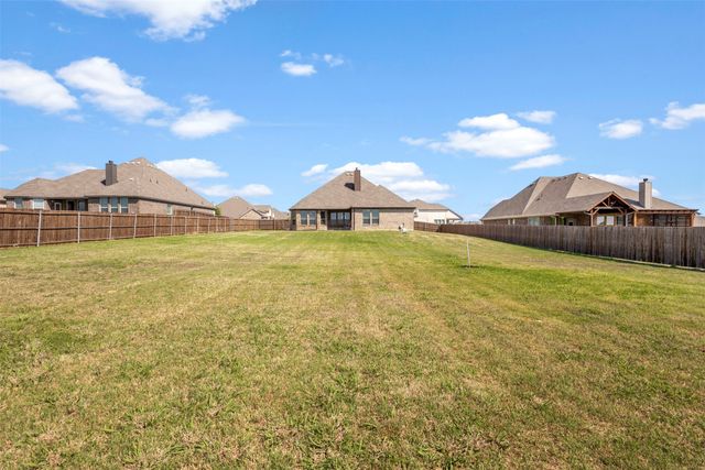 221 Prairie Dog Drive, Godley, TX 76044