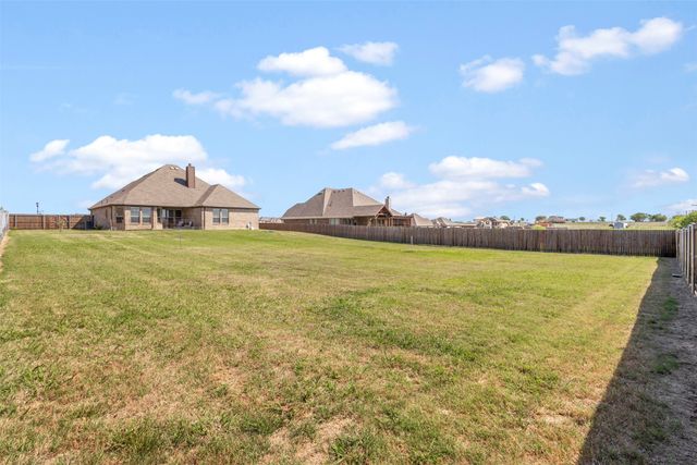 221 Prairie Dog Drive, Godley, TX 76044