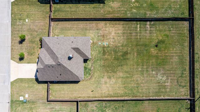 221 Prairie Dog Drive, Godley, TX 76044