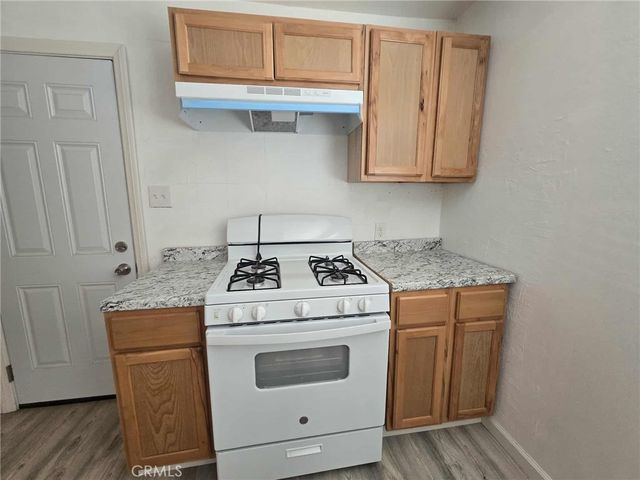 1901 Vineyard, Barstow, CA 92311