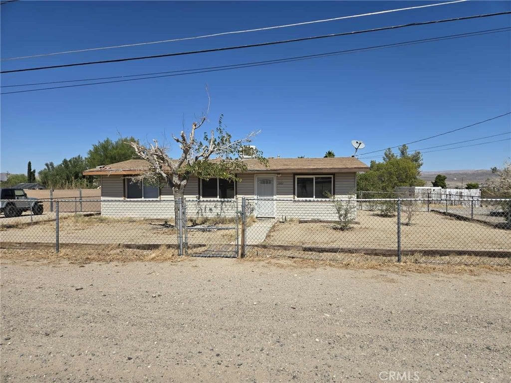 Image 1 of property listing at 1901 Vineyard, Barstow, CA 92311