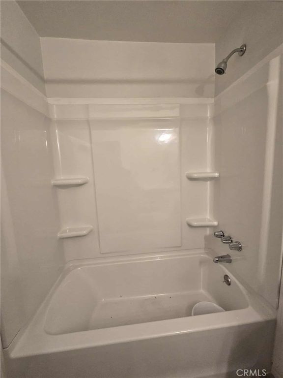 Image 12 of property listing at 1901 Vineyard, Barstow, CA 92311