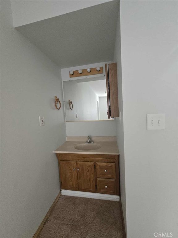 Image 21 of property listing at 1901 Vineyard, Barstow, CA 92311