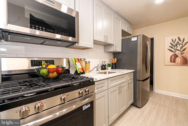 1226 N AUGUSTA AVE, Baltimore, MD 21229