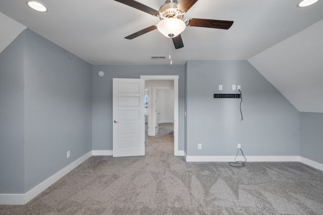 2807 Ella Louise Ln, Murfreesboro, TN 37130