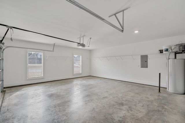 2807 Ella Louise Ln, Murfreesboro, TN 37130