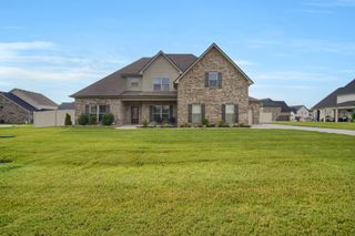 2807 Ella Louise Ln, Murfreesboro, TN 37130