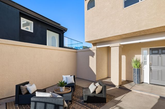 5668 Buena Vista Ave, Oakland, CA 94618