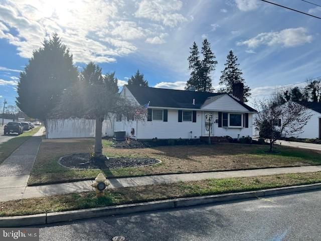 342 CRESSMONT AVE, Blackwood, NJ 08012