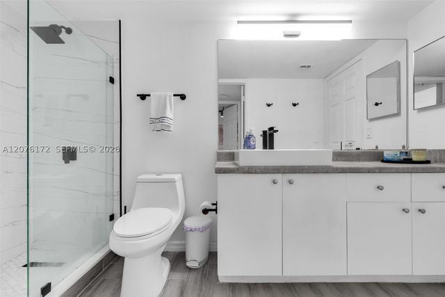 2457 Centergate Dr 306, Miramar, FL 33025
