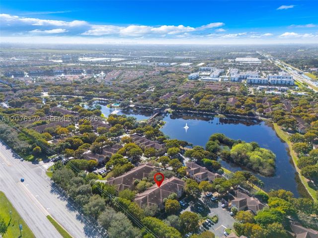 2457 Centergate Dr 306, Miramar, FL 33025
