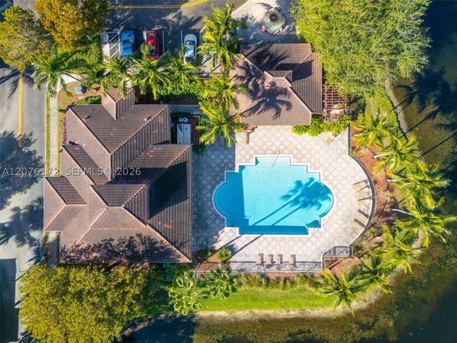 2457 Centergate Dr 306, Miramar, FL 33025