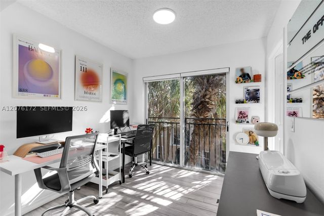 2457 Centergate Dr 306, Miramar, FL 33025