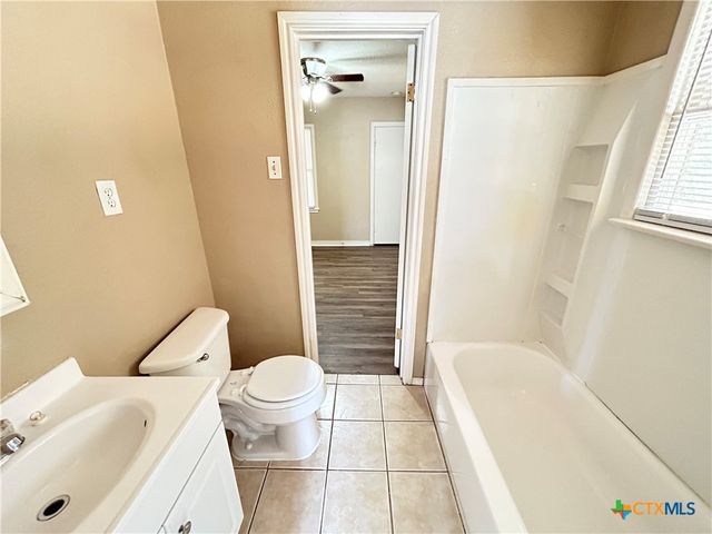1003 Magnolia Street, Belton, TX 76513