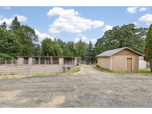 38325 SCRAVEL HILL Rd Ne, Albany, OR 97322