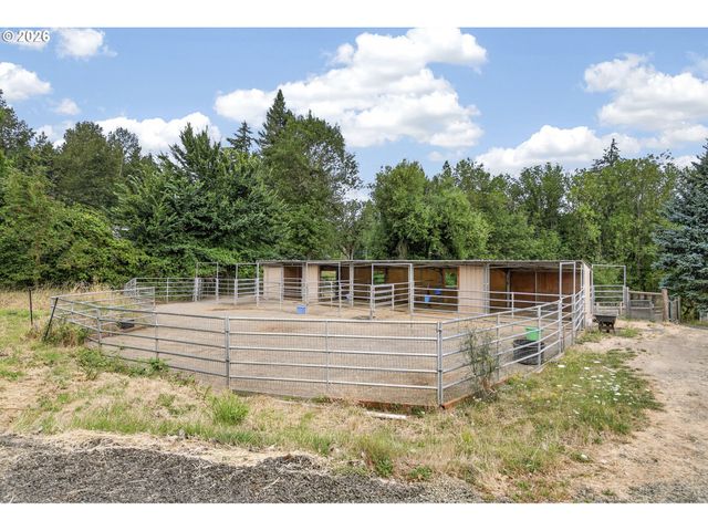 38325 SCRAVEL HILL Rd Ne, Albany, OR 97322