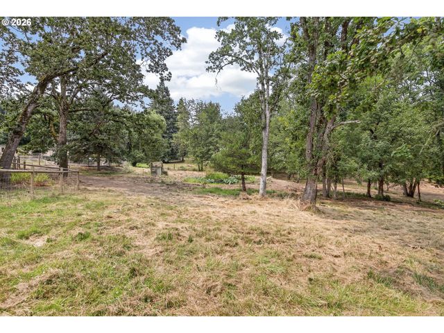 38325 SCRAVEL HILL Rd Ne, Albany, OR 97322